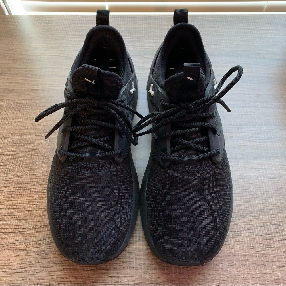 Puma Sneakers